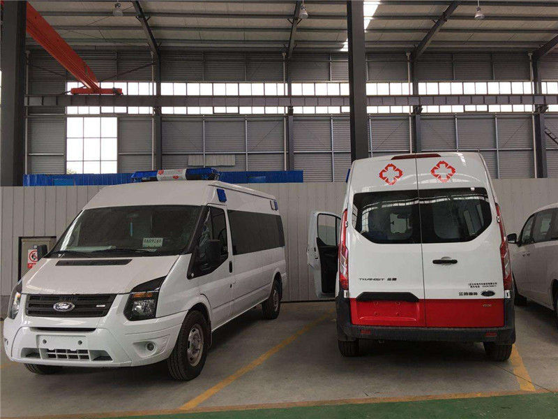 廣州救護車廠家跟你聊聊為什么無人避讓救護車？01