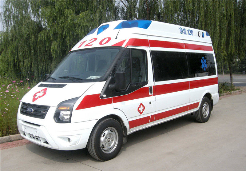 移動救護(hù)車為何頻頻遇到前方司機(jī)不及時(shí)避讓？